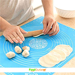 Non-Stick Silicon Reusable Rolling Baking Sheet mat with Measurements (Multicolour)